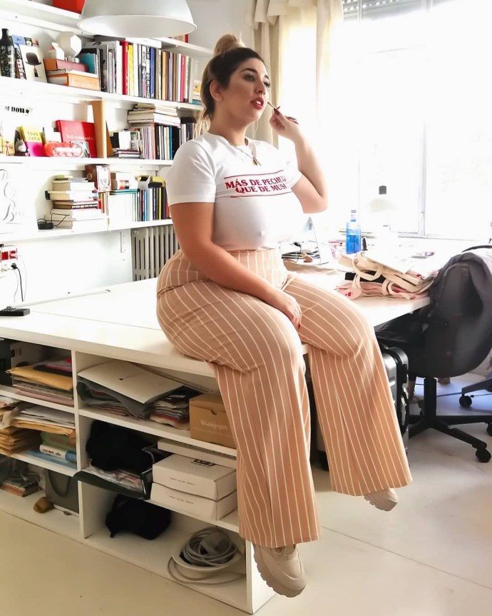 Наталия Лозано / Dressed
