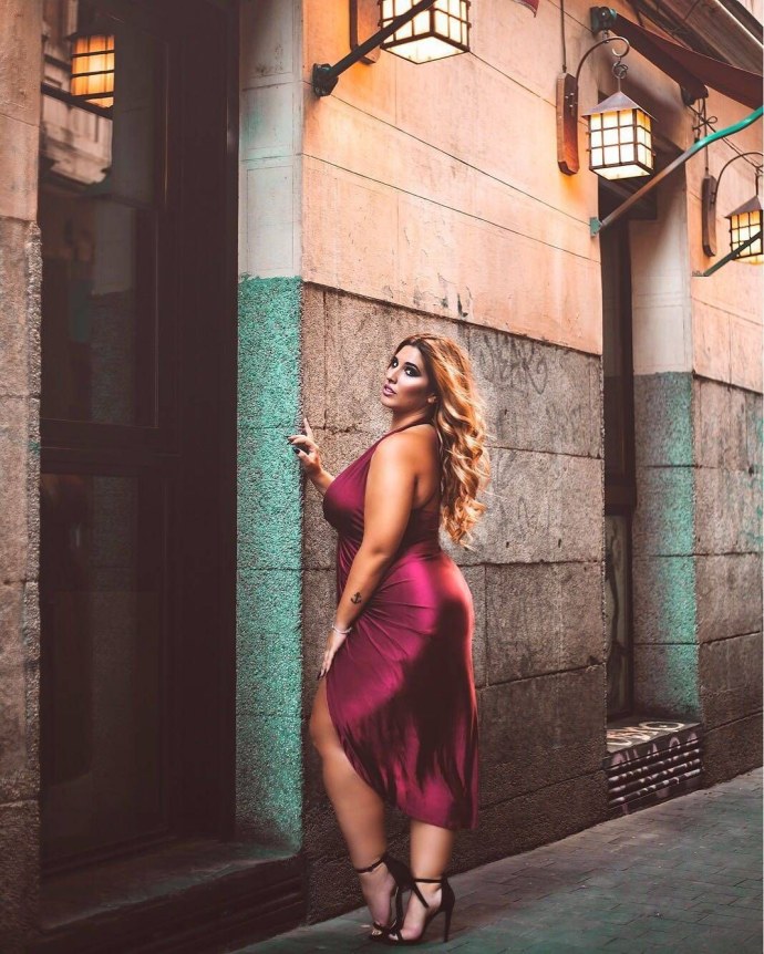 Наталия Лозано модель Plus-Size
