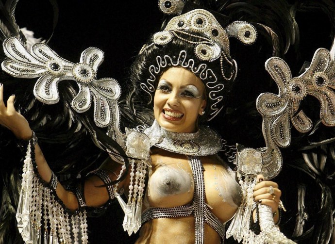 Голые бразильянки Brazilian Carnival 2020