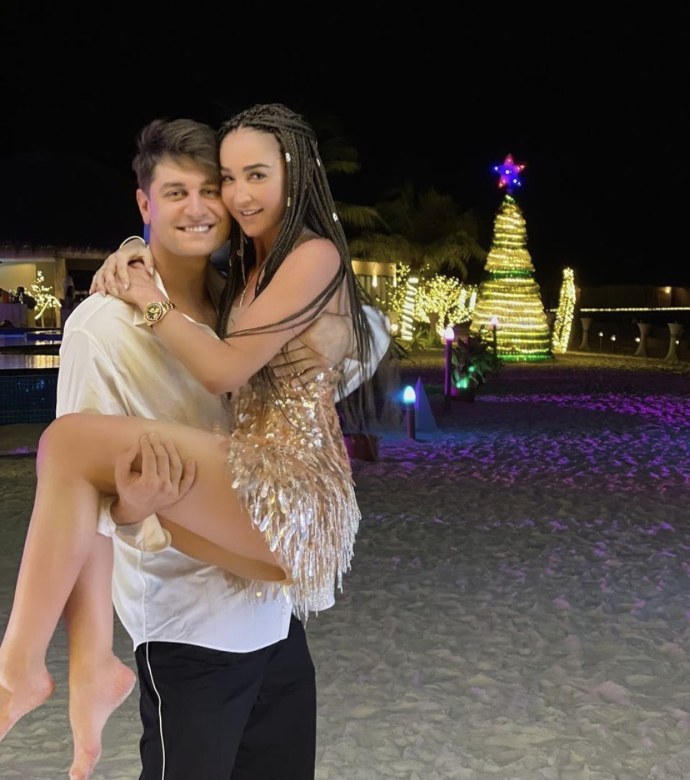 Ольга Бузова папарацци