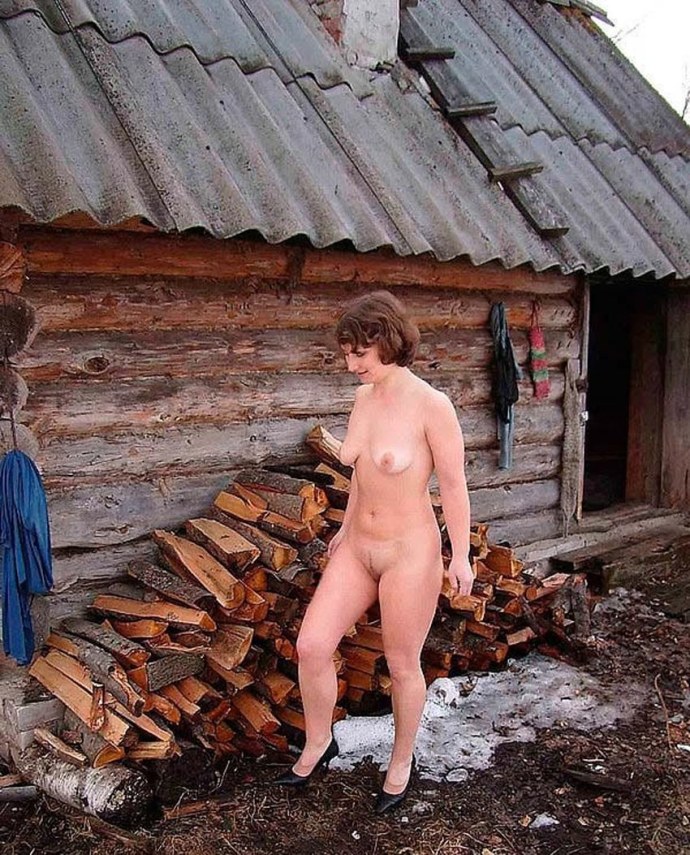 Голые пьяные девки в сауне