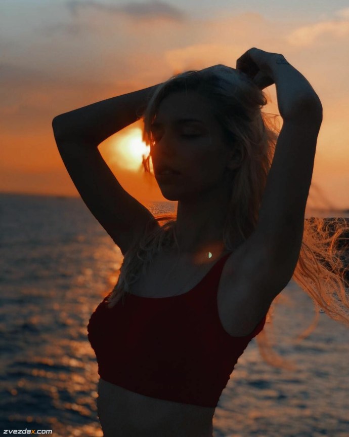 Полина Савекина фото