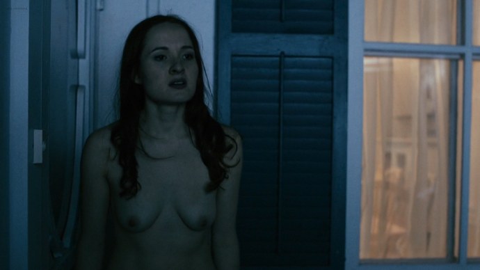 Порноактриса Katharine Isabelle