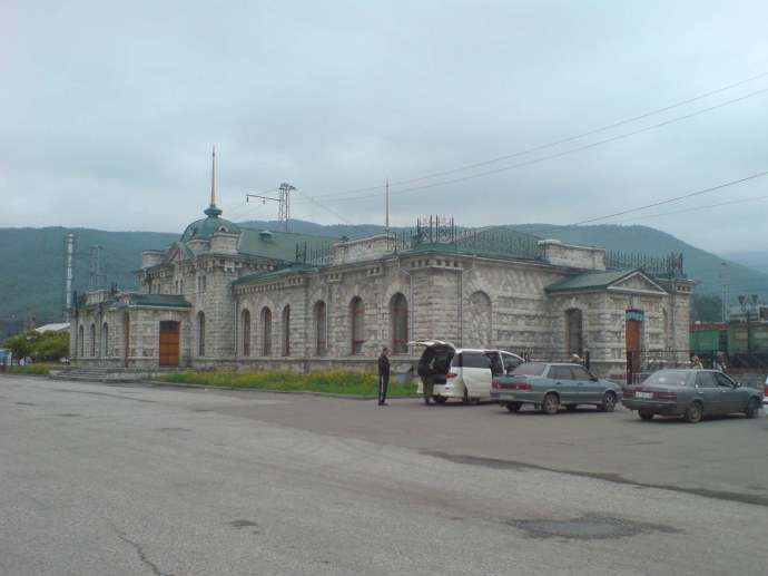 Скрытая камера в женской душевой
