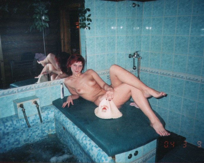 Голые пожилые бабы в бане