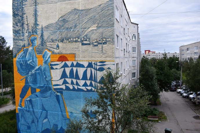 Муралы в Мурманске