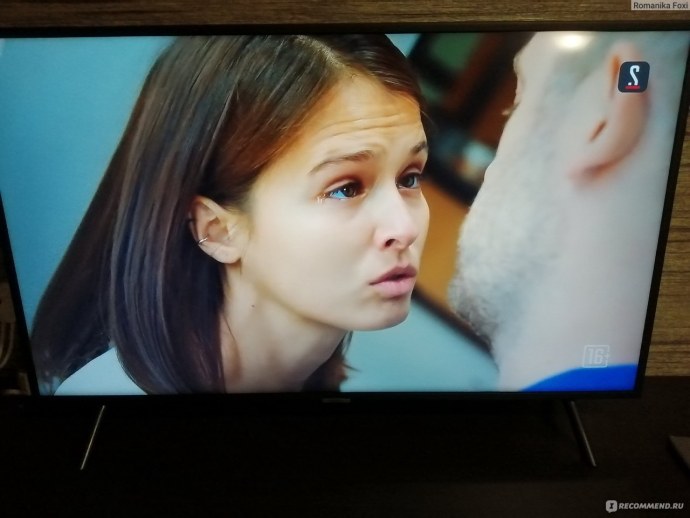 Любовь Аксенова под душем