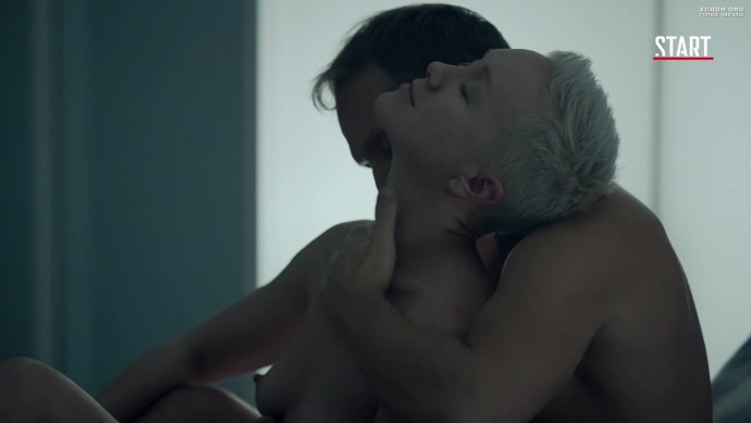 Голая Дарья Мороз в сериале «содержанки»