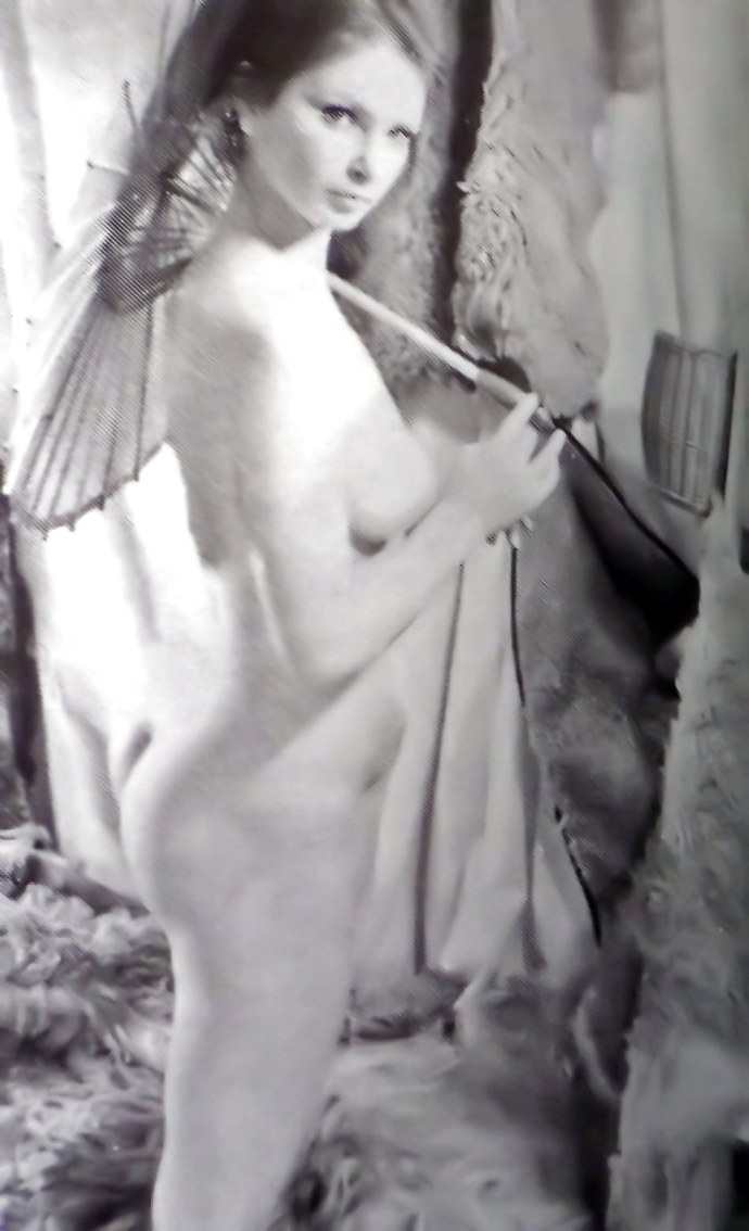Брук Шилдс в молодости 1975 nude