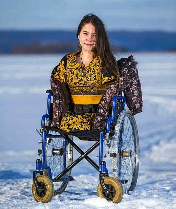 Ким Лэтроп