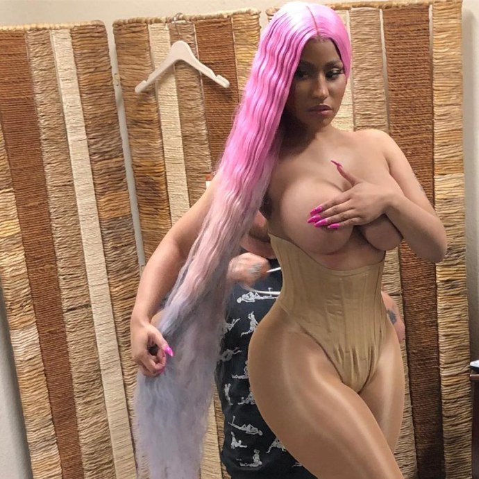 Ники Минаж порнографии xxx