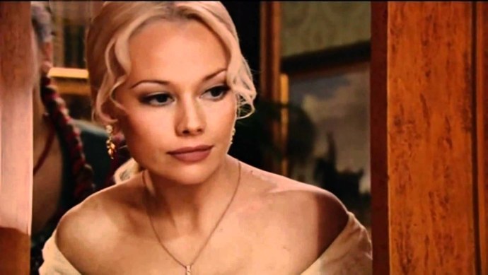 Елена Лихоманова ню