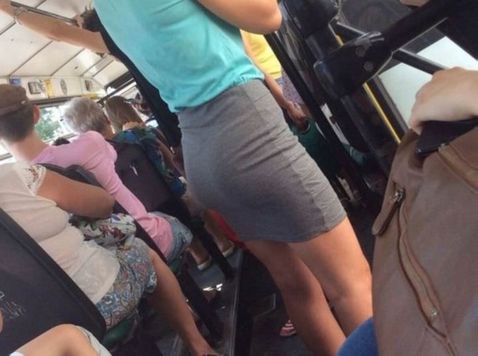 Девочка в маршрутке