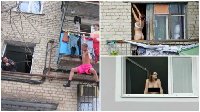 Загорает на балконе