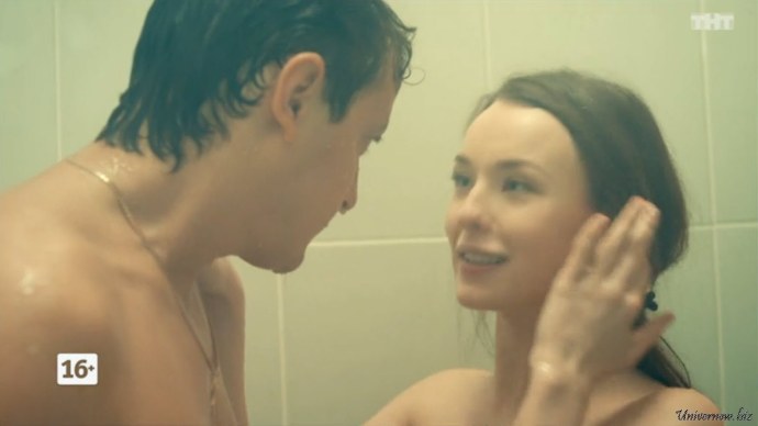 Голая Даша из сериала Папины Дочки