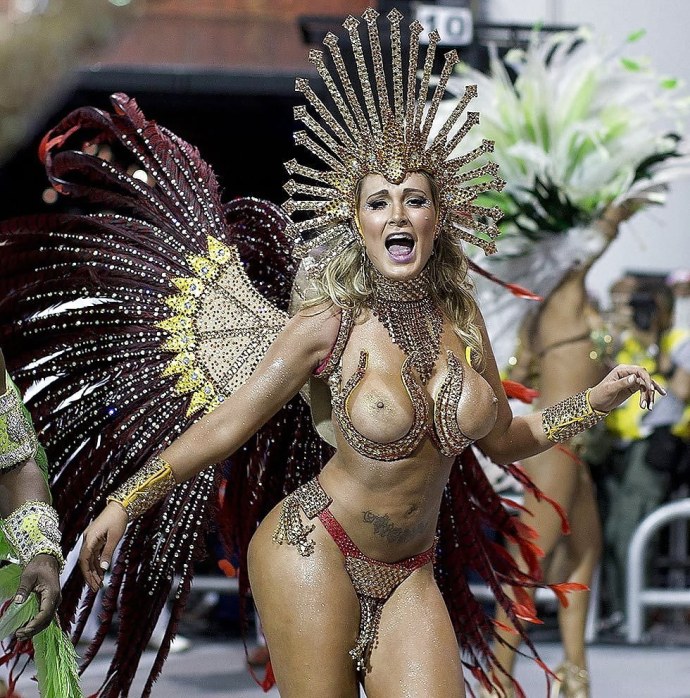 Голые бразильянки Brazilian Carnival 2020