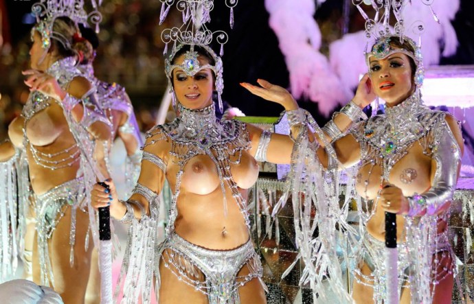 Голые бразильянки Brazilian Carnival