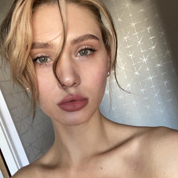 Alena Croft двойное проникновение