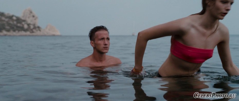 Александра Бортич сериалы 2020