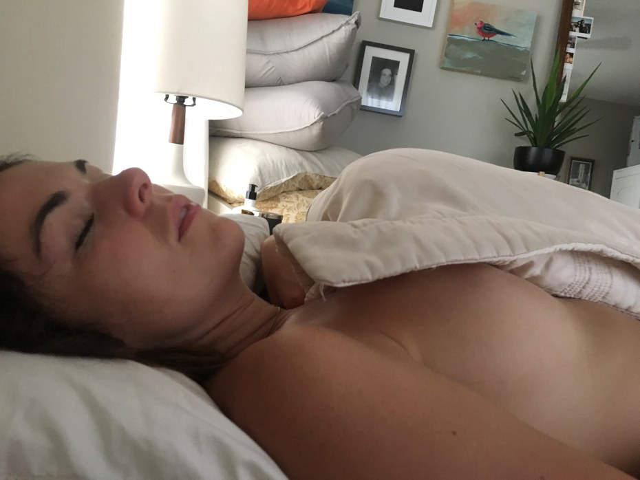 Serinda Swan эротические сцены