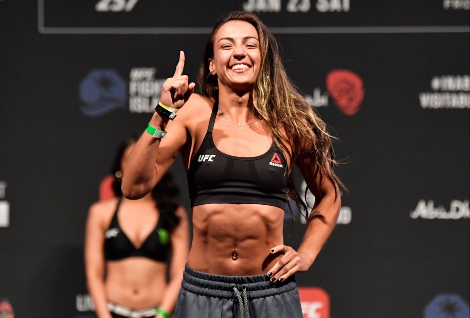 Аманда Рибас UFC