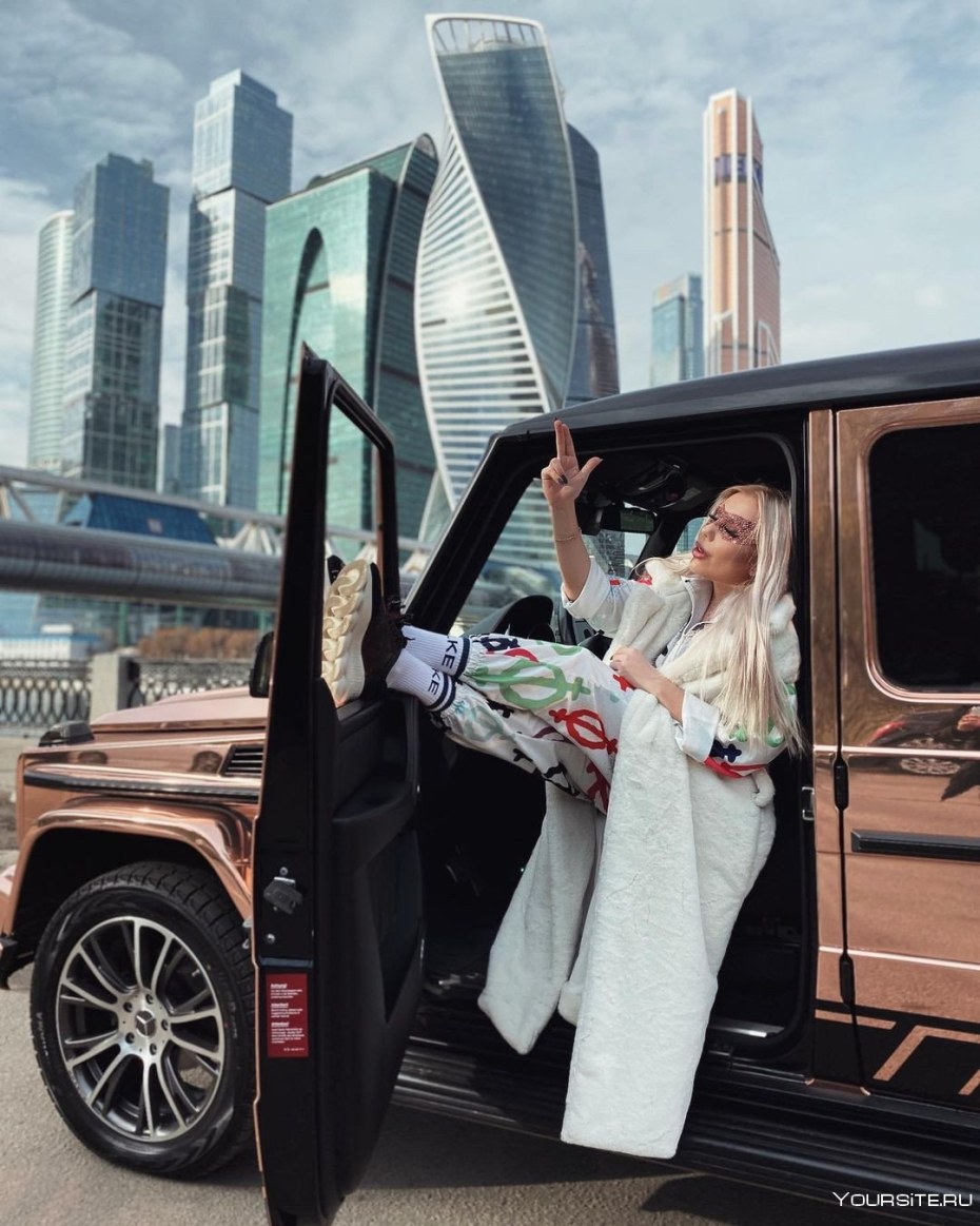 Карина кросс 2021