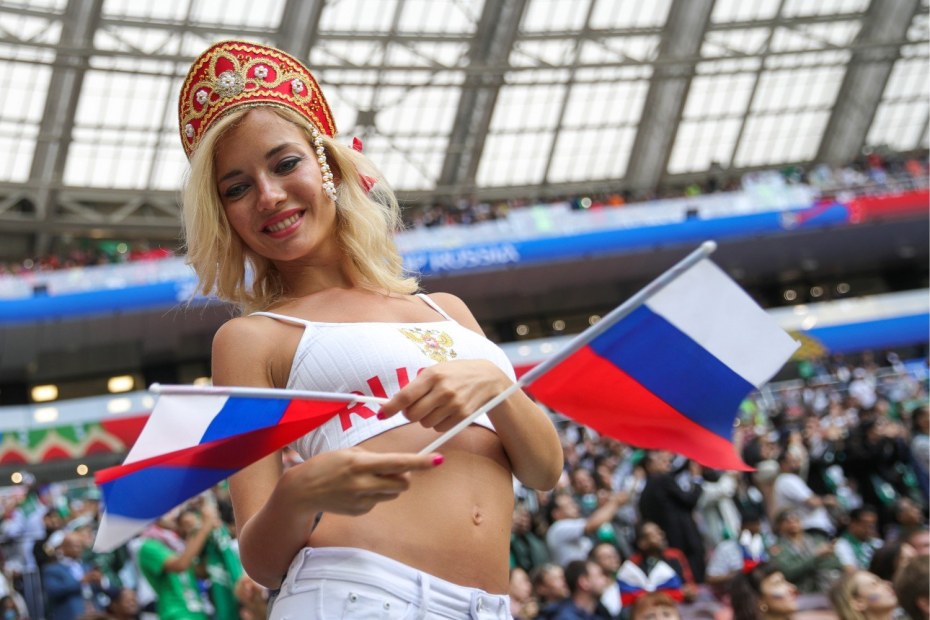 Голые женщины футболистки