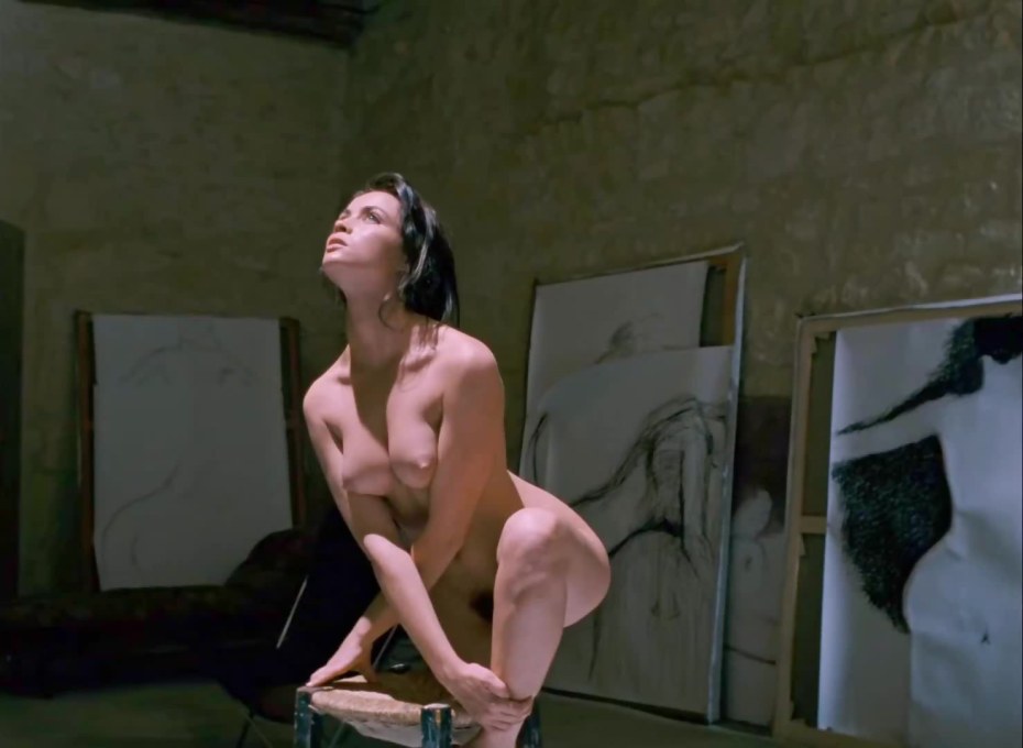 Кадры из фильмов Full frontal nude