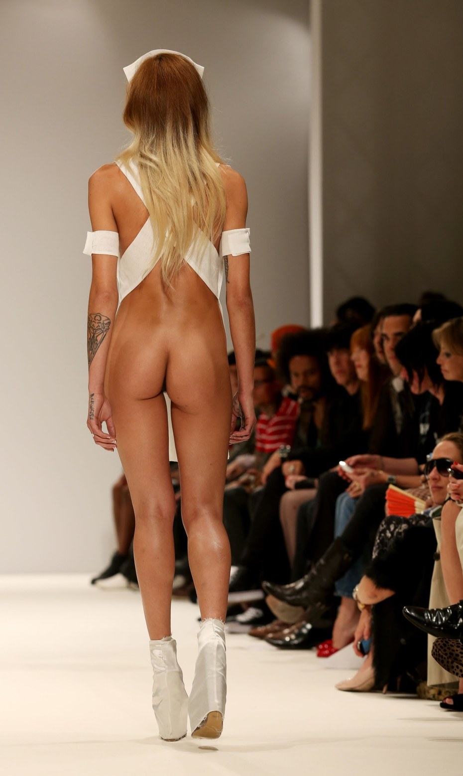 Джорджианна Робертсон nude