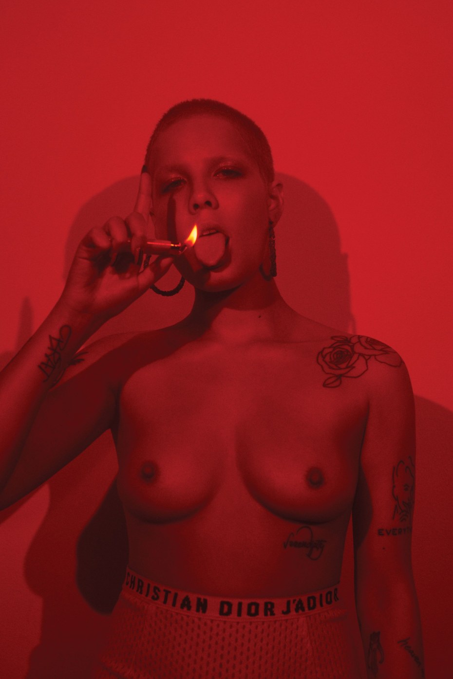 Halsey голая