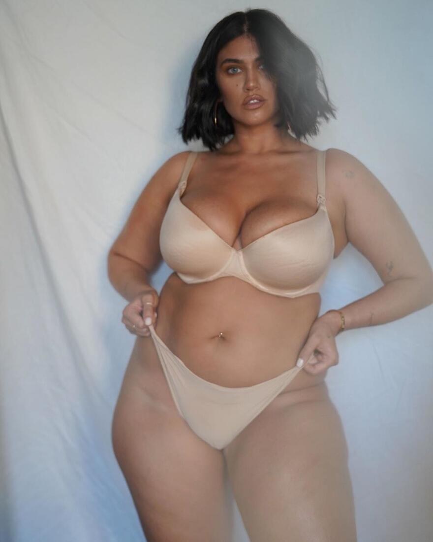 Латисия Томас la'Tecia Thomas в белье