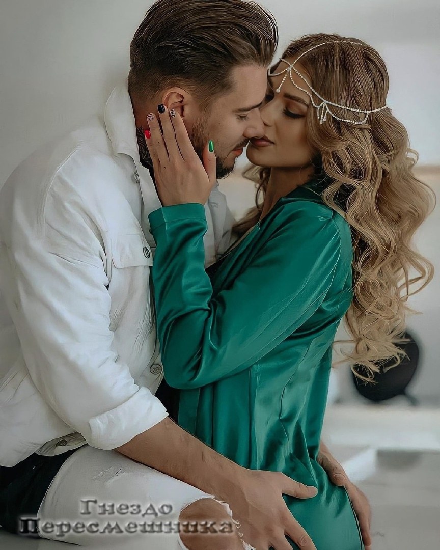 Александра черно дом 2