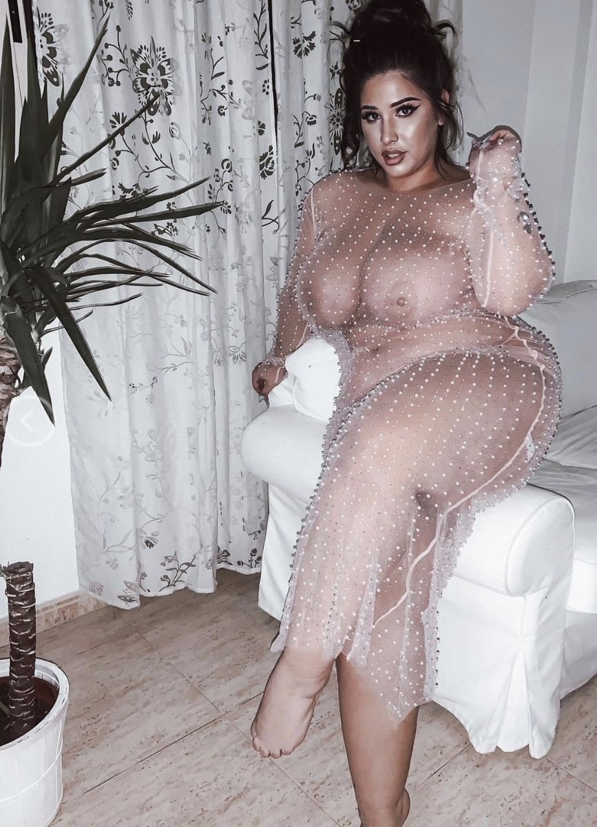 Наталия Лозано модель Plus-Size nude