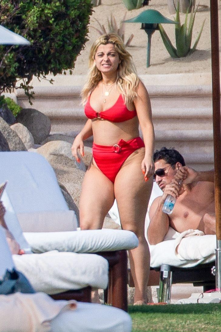 Bebe Rexha горячие