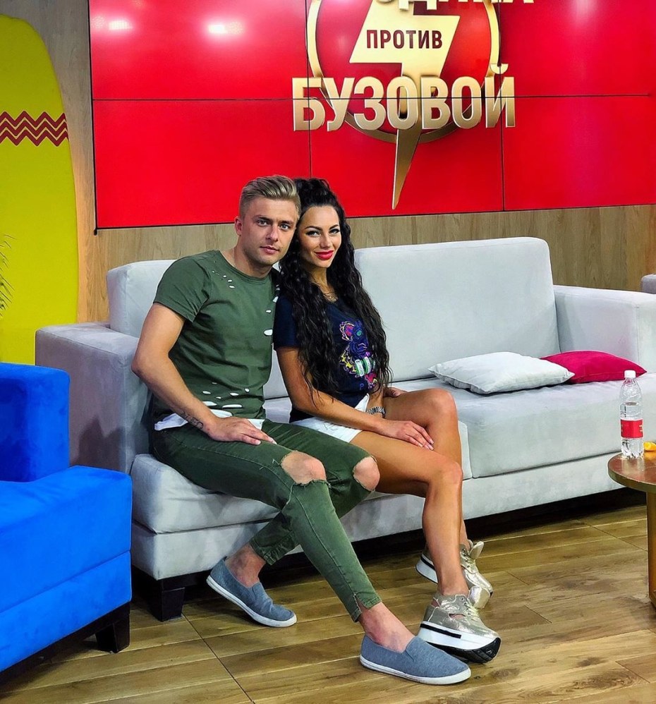 Анна Брянская и Алексей Адеев дом