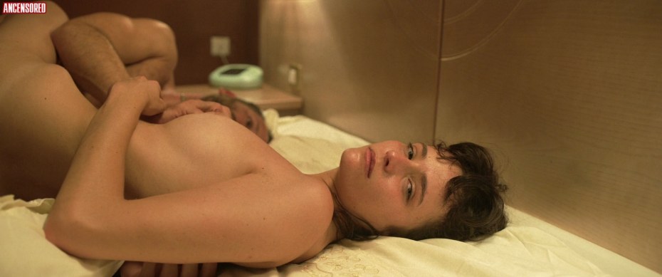 Айелет Зурер слив