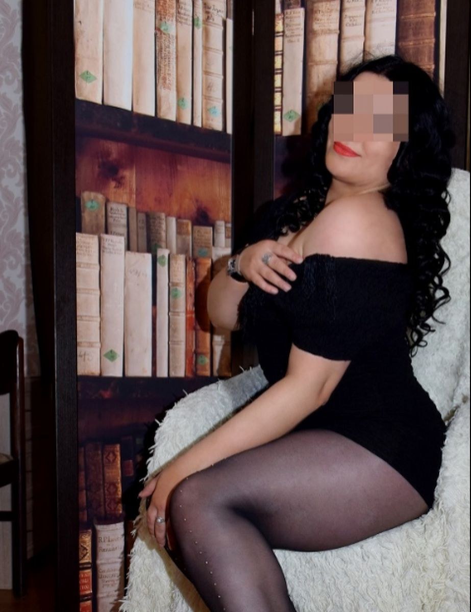 Частное женщина ищет