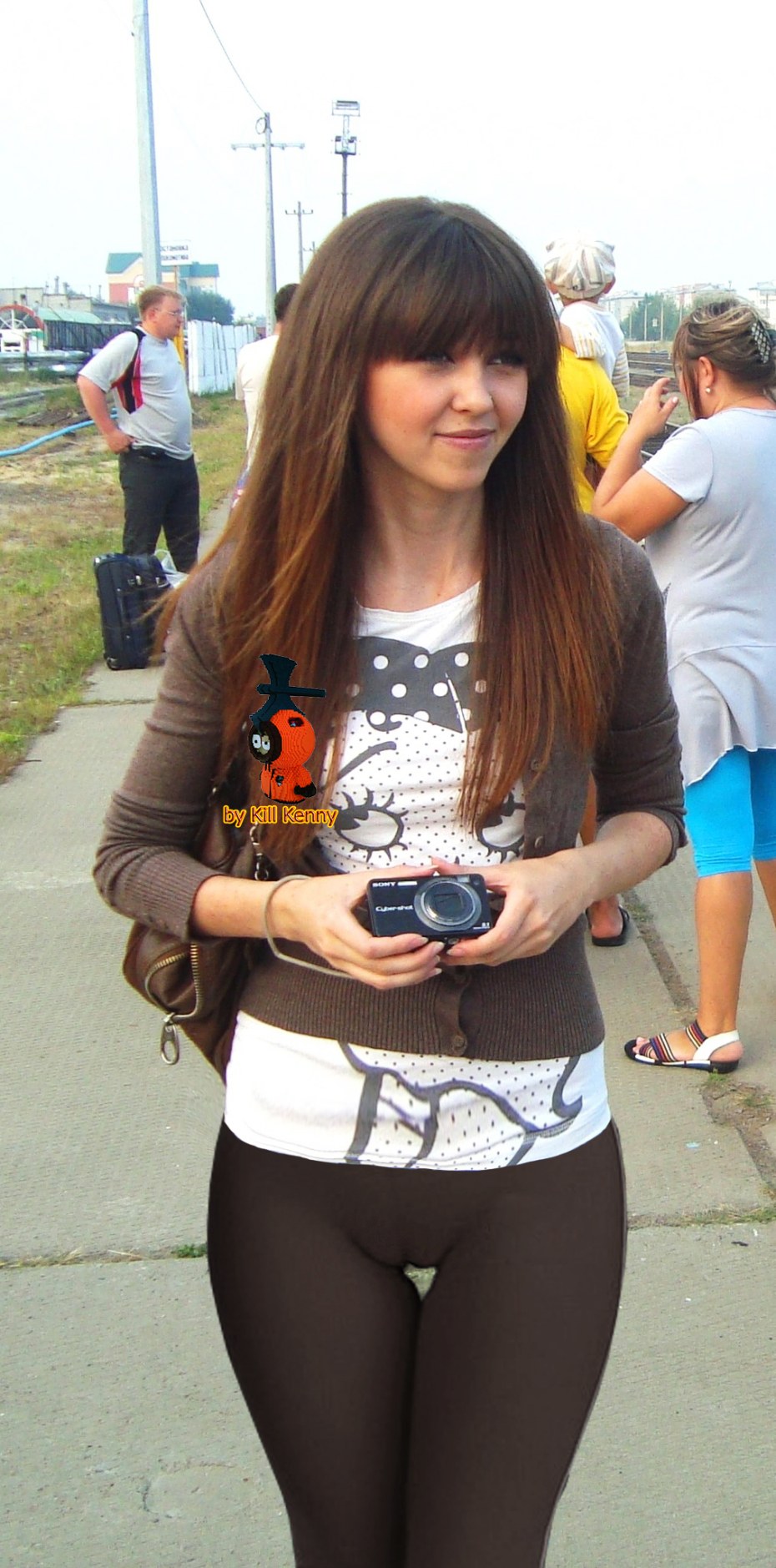 Neiva Mara в штанах